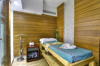 hotel bengal blueberry