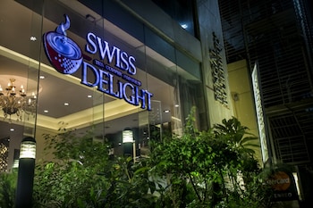 hotel bengal blueberry