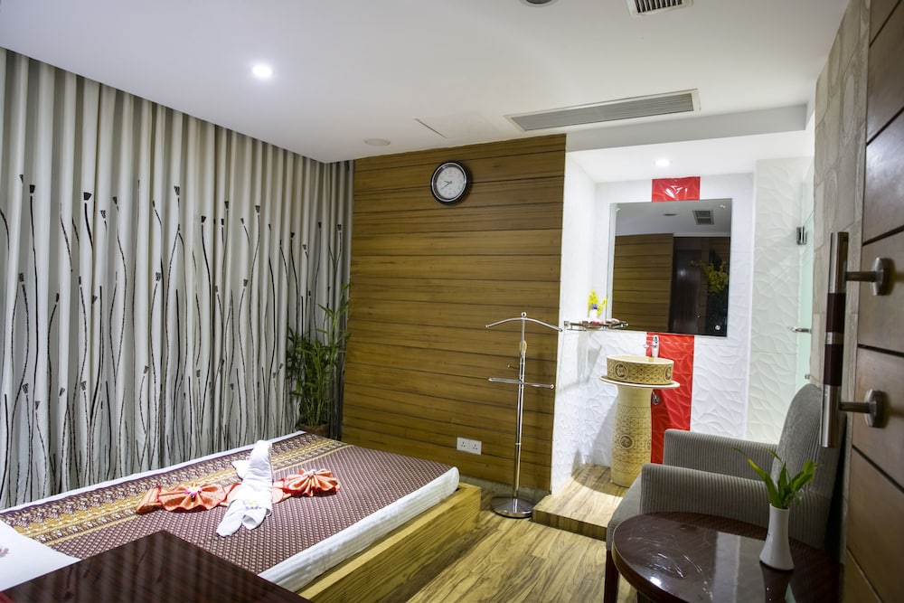 hotel bengal blueberry