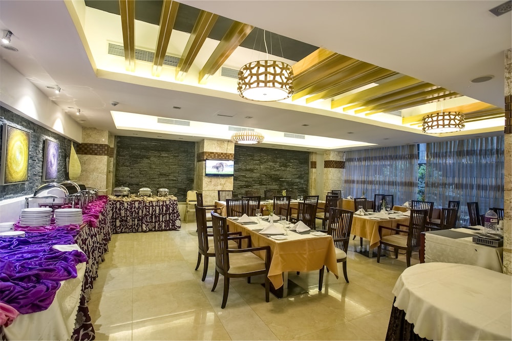 hotel bengal blueberry