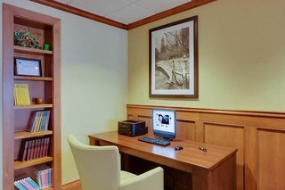 Hampton Inn Bordentown,Bordentown Township>>Bordentown,2.5 star