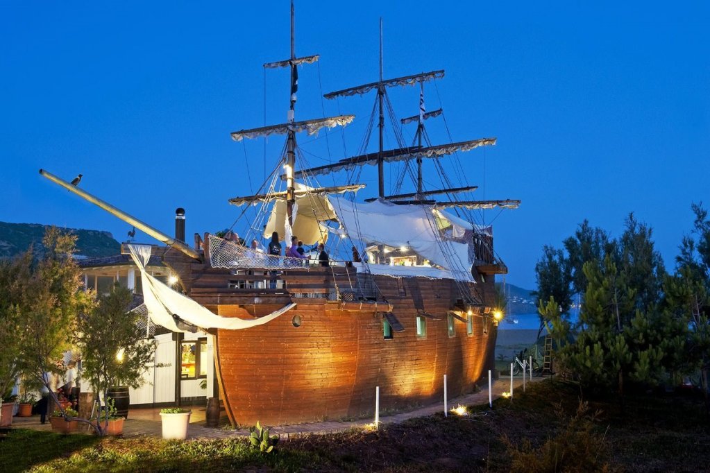 hotel baja romantica