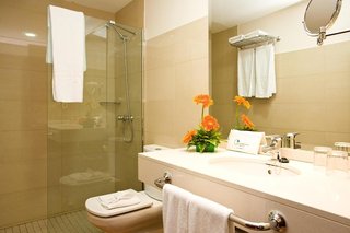 Hotel Livvo Corralejo Beach,Near Centro Comercial El Campanario,4 star