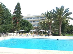 Marion,Paphos>>Latsi,4 star