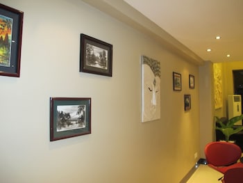 lux riverside hotel and apartment