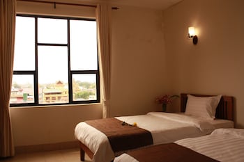 lux riverside hotel and apartment