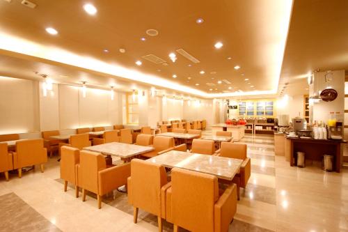 kindness hotel han shen