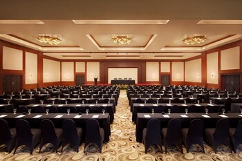 millennium hotel sirih jakarta