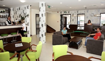 ezusthid hotel