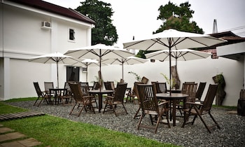 cleon villas pension