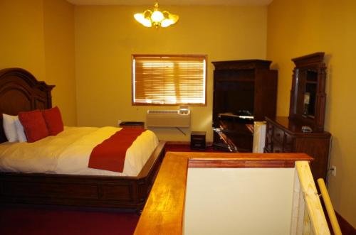 riviera motor lodge