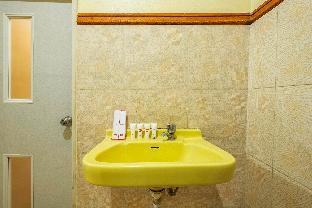 collection o kebon jeruk near taman balai kota