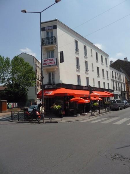 cafe hotel de lavenir