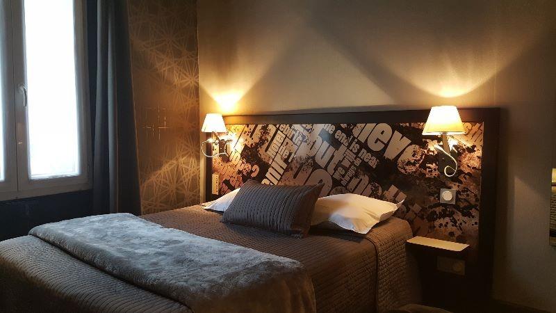 cafe hotel de lavenir