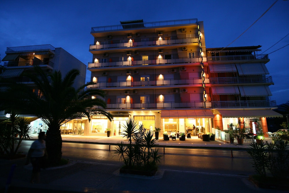 hotel flisvos