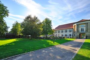 schlosshotel monrepos