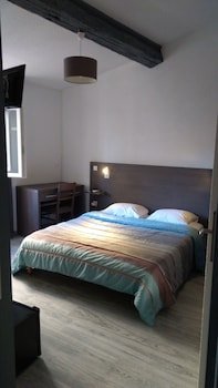 mauguio center hotel