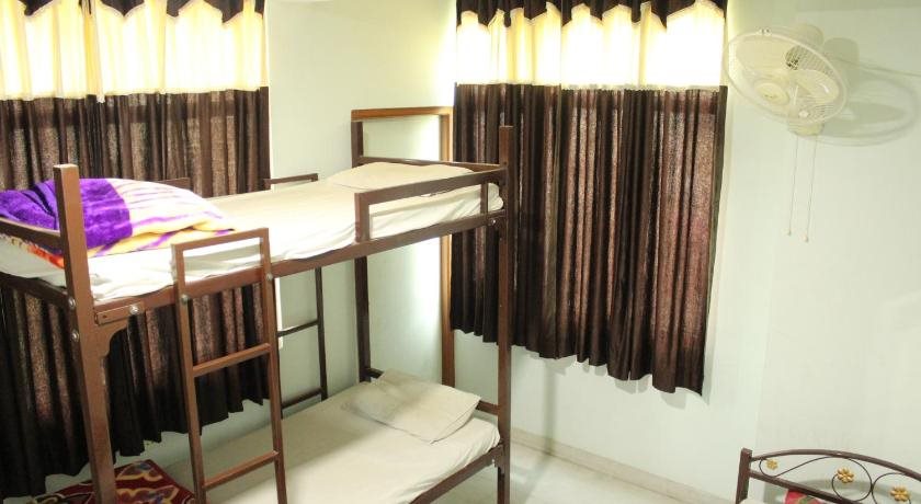 hotel the chit chat palace