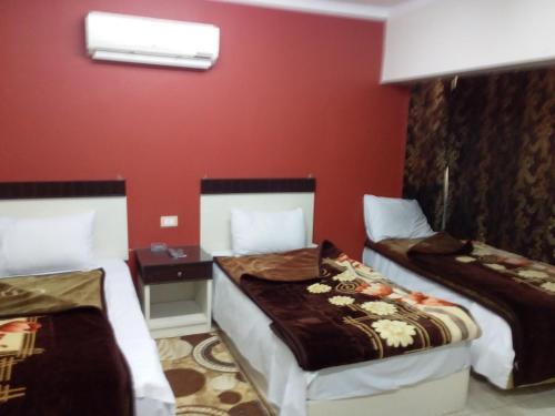 Isis Hostel 2,Downtown Cairo>>Cairo,2 star