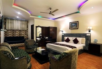 Hotel Moon,Mallital,5 star