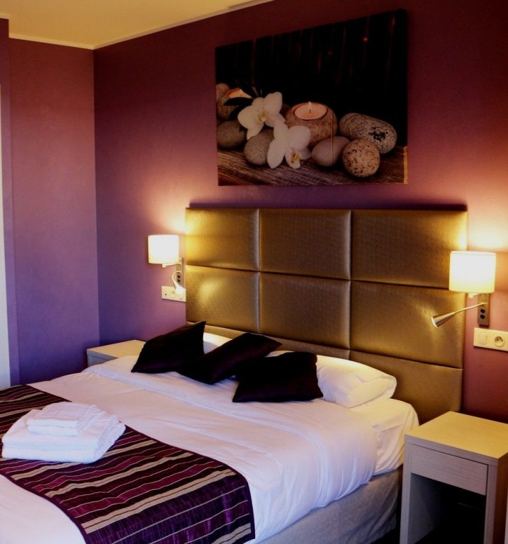 irin hotel