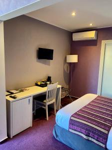 irin hotel