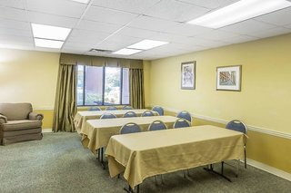 Quality Inn Calera I-65 Exit 231,Birmingham>>Alabaster,3 star
