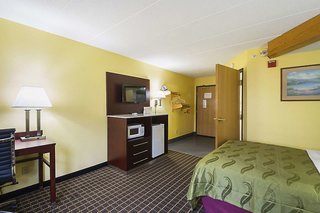 quality inn and suites harrington milford