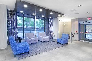 Holiday Inn Express Hotel & Suites Calgary By Ihg,Beltline>>Airdrie,3 star