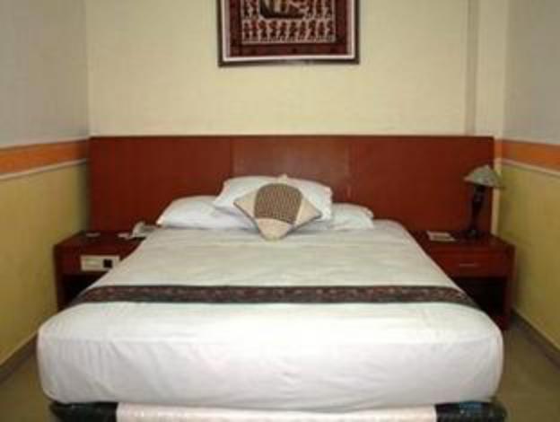 new siliwangi hotel and restaurant