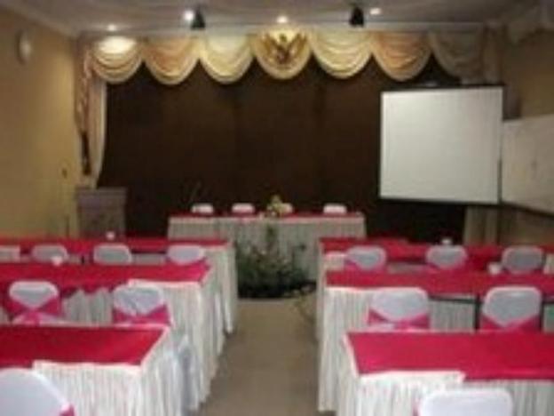 new siliwangi hotel and restaurant