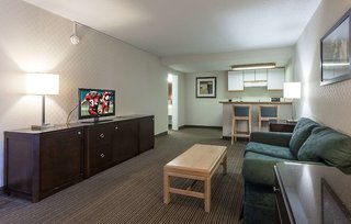 Red Roof Inn & Suites Dekalb,Chicago>>Aurora,3 star