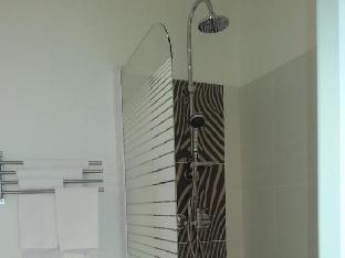 hotel les jardins de bormes sauna and jacuzzi