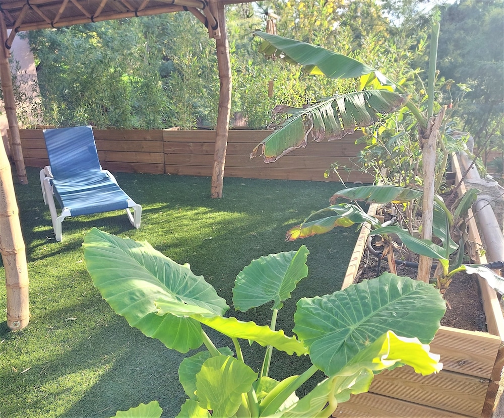 hotel les jardins de bormes sauna and jacuzzi