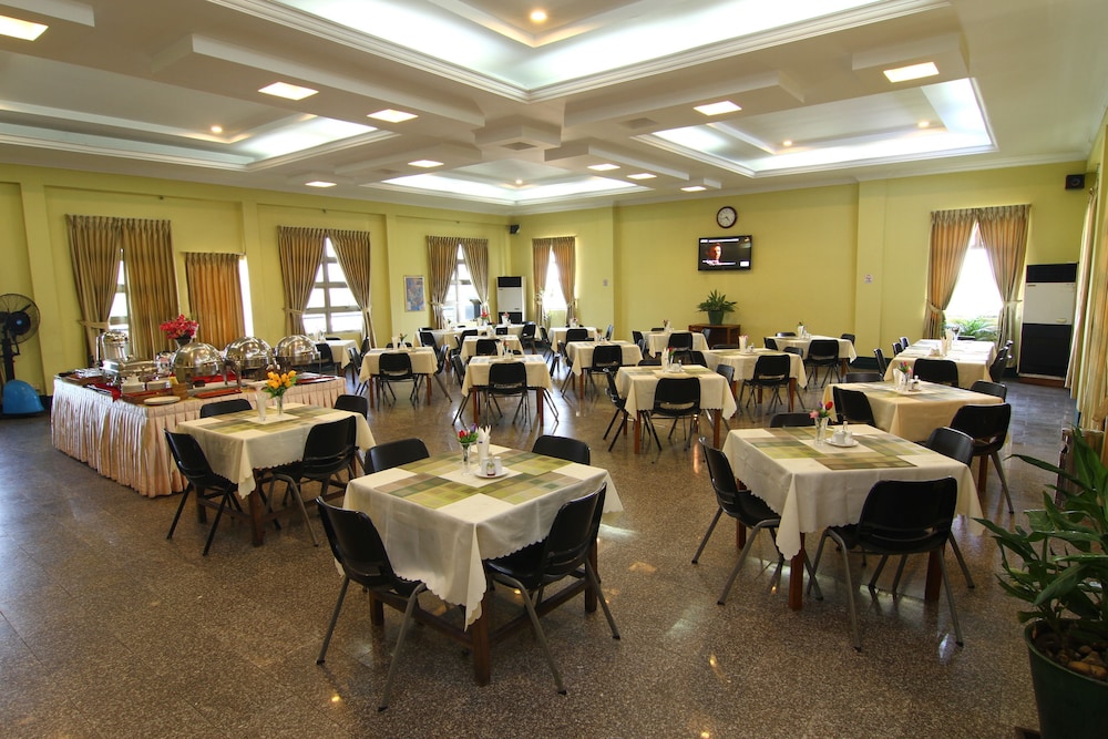 shwe htee hotel yangon