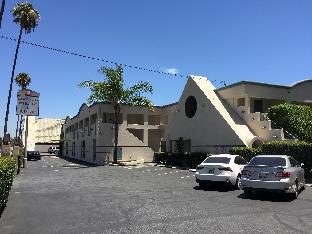 mikado hotel