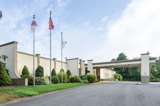 Clarion Hotel & Aqua Lagoon Waterpark,Hampden>>Chicopee,3 star