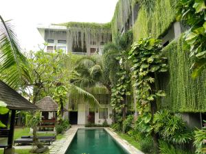 ganga hotel and apartments