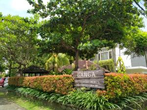ganga hotel and apartments