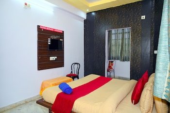 Hotel Umaid Villa,Sector 9,2 star