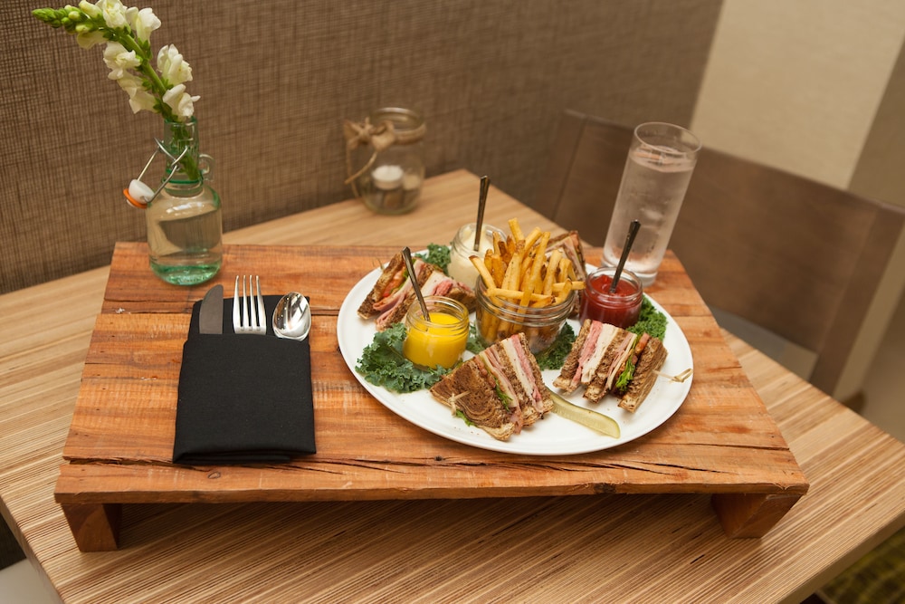 holiday inn greenville an ihg hotel