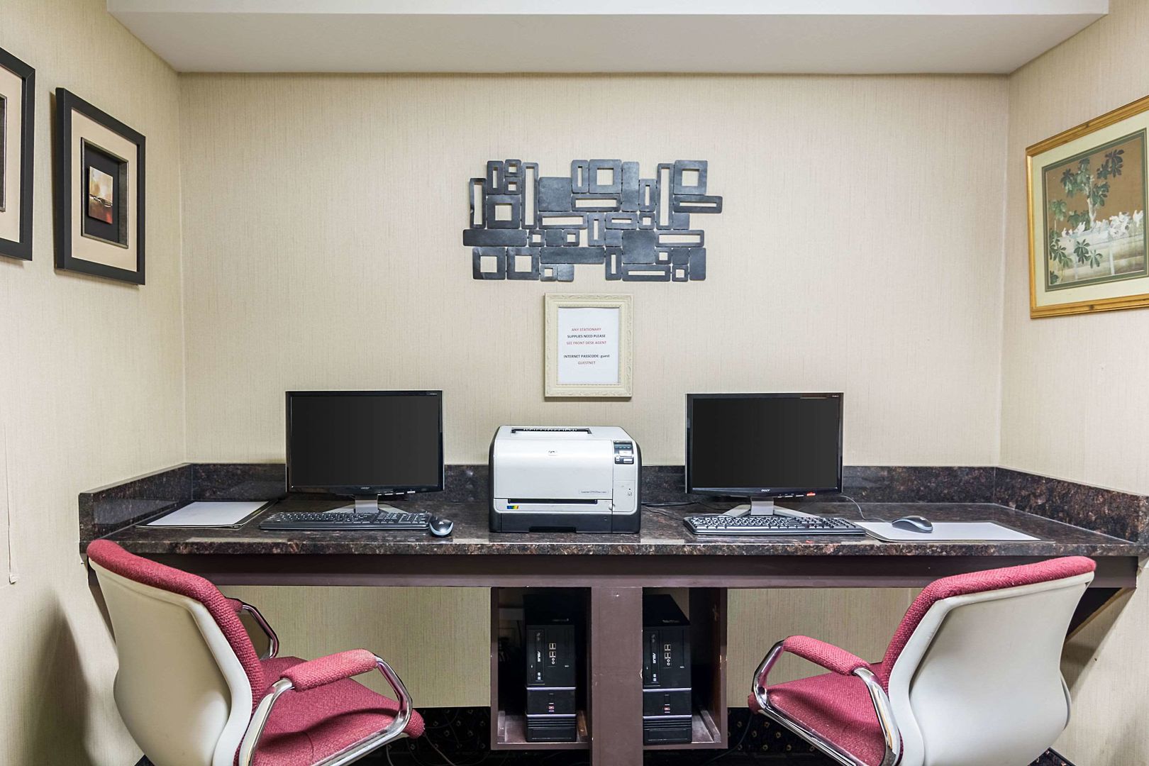 the plaza inn and suites