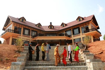 the hotel kalaw hill lodge