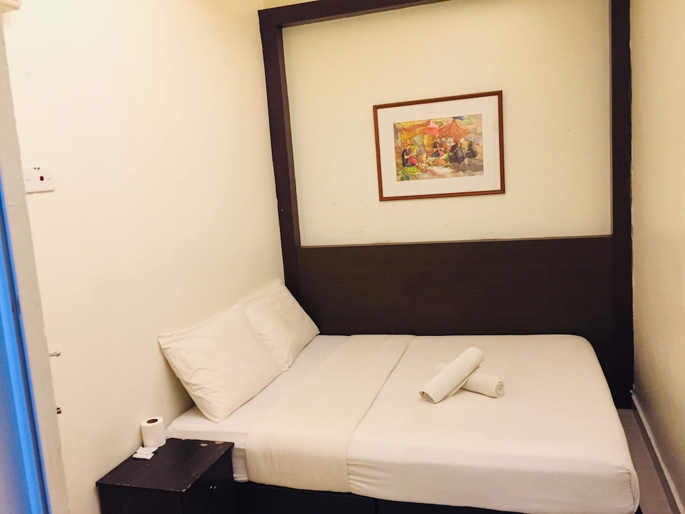 spot on 90139 hotel galaxy