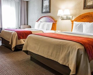Baymont By Wyndham Flint Airport North,Flint Township>>Flint,3 star