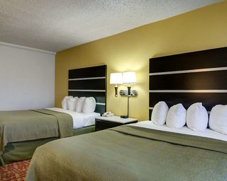 quality inn fort smith i 540