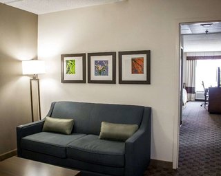 comfort inn and suites fuquay varina