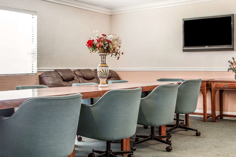 econo lodge castro valley i 580