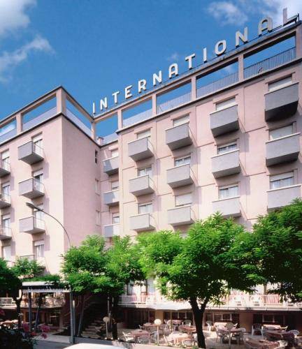 c hotels international