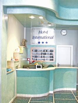 c hotels international
